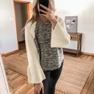 Anthropologie Dolan Colorblock Knit Ruffle Flared Sleeve Crew Neck Sweater Small